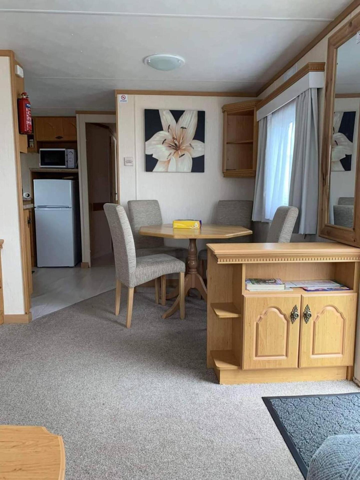 Caravan By The Sea, Hemsby, Great Yarmouth Campsite
