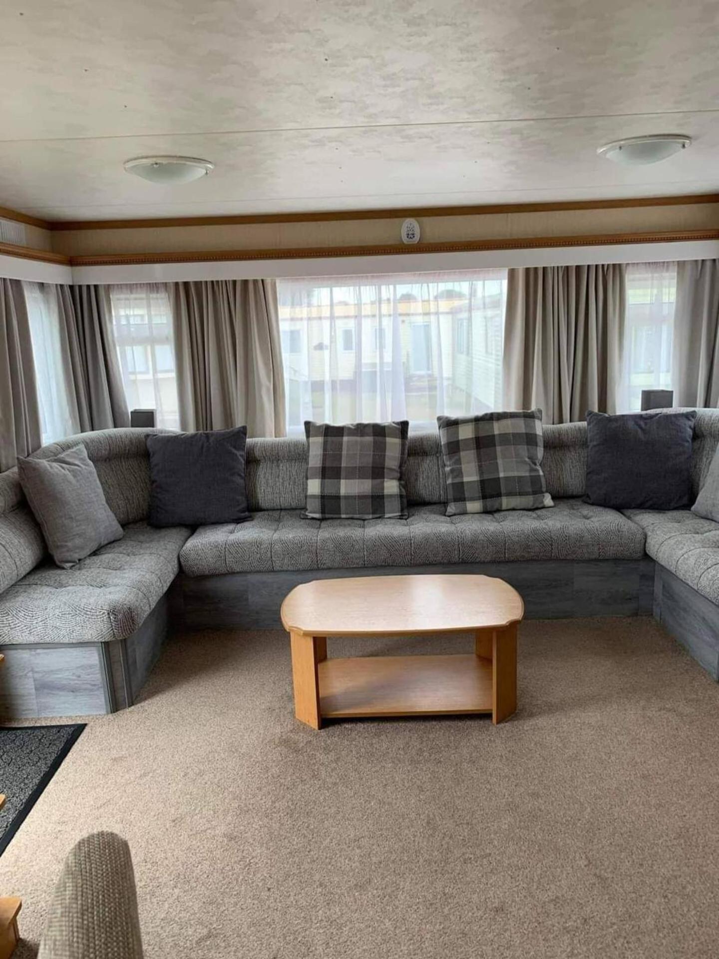 Caravan By The Sea, Hemsby, Great Yarmouth Campsite